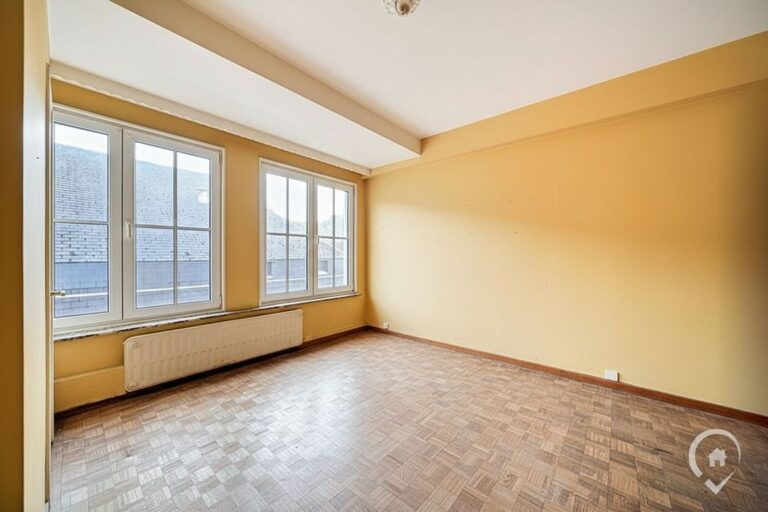 Condrogest - Appartement bord de Meuse 2 chambres à vendre à Dinant