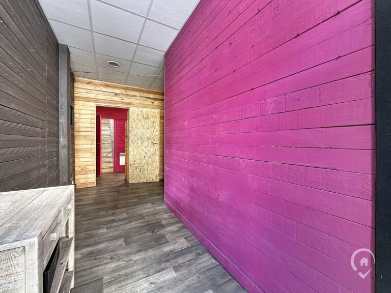 Condrogest - Maison 3 chambres à rénover à vendre au centre de Ciney