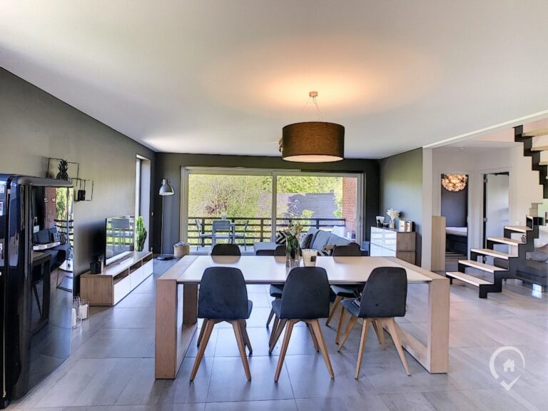 Condrogest - Magnifique duplex  3 chambres à louer à Hargimont SOUS OPTION