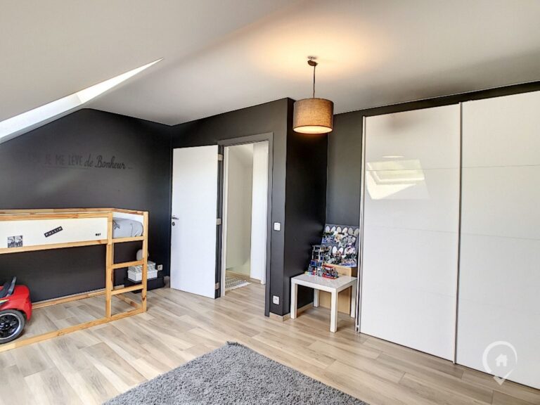 Condrogest - Magnifique duplex  3 chambres à louer à Hargimont SOUS OPTION