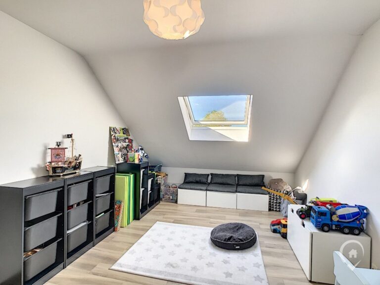 Condrogest - Magnifique duplex  3 chambres à louer à Hargimont SOUS OPTION