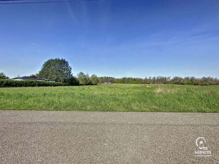 Condrogest - Superbe terrain constructible à vendre à Erezée