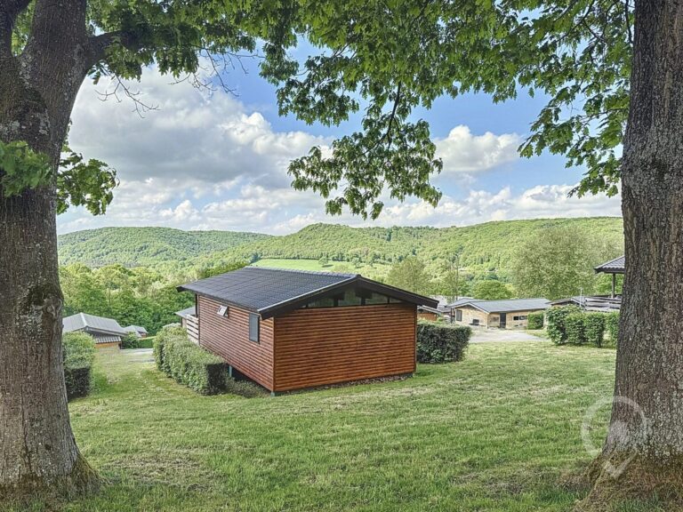 Condrogest - Chalet meublé 2 chambres à vendre à Hastière