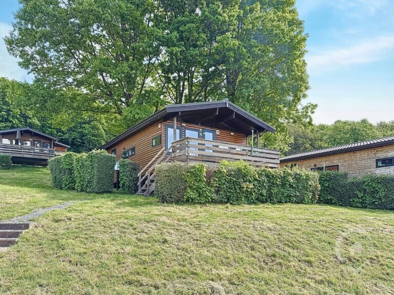 Condrogest - Chalet meublé 2 chambres à vendre à Hastière