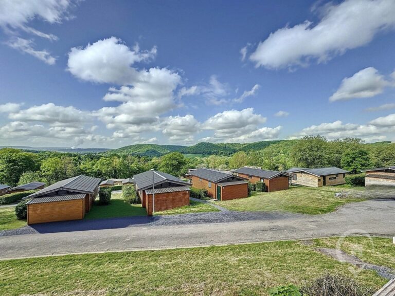 Condrogest - Chalet meublé 2 chambres à vendre à Hastière