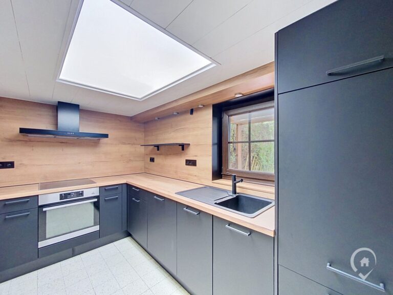 Condrogest - Maison 3 chambres avec jardin à louer à Haversin