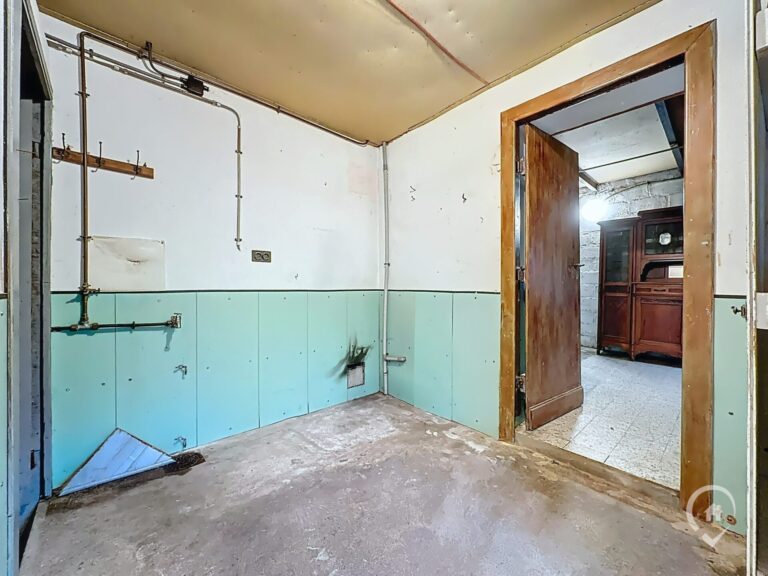 Condrogest - VENDU -Maison 4 façades avec jardin à vendre à Tenneville