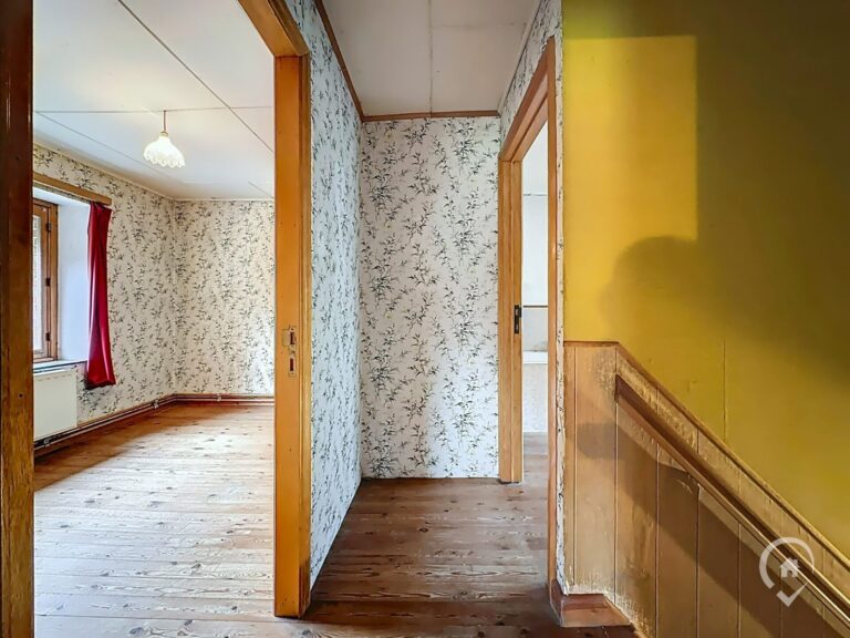 Condrogest - VENDU -Maison 4 façades avec jardin à vendre à Tenneville