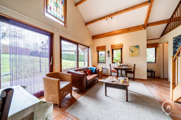 Condrogest - Bungalow avec terrasse plein sud sur les hauteurs de Dinant