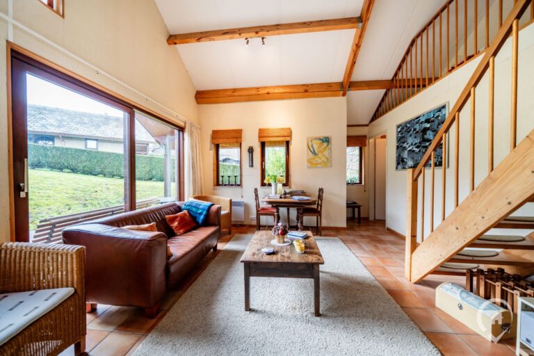 Condrogest - Bungalow avec terrasse plein sud sur les hauteurs de Dinant