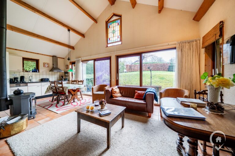 Condrogest - Bungalow avec terrasse plein sud sur les hauteurs de Dinant