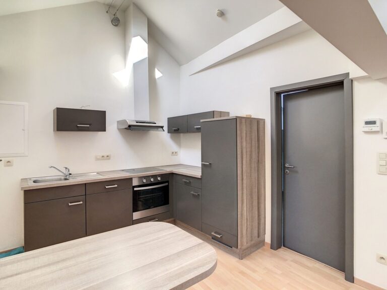 Condrogest - Appartement 1 chambre à louer au centre de Ciney LOUE
