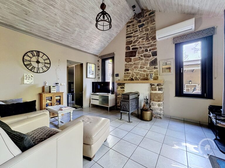 Condrogest - Maison 4 façades 2 chambres à vendre à Hastière