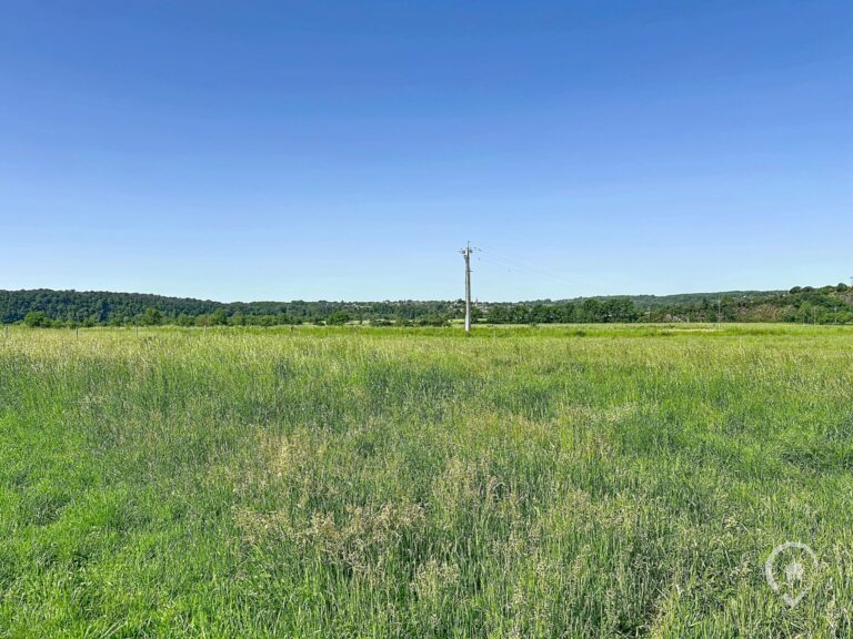Condrogest - Terrain à bâtir à Deulin, avec vue sur les campagnes