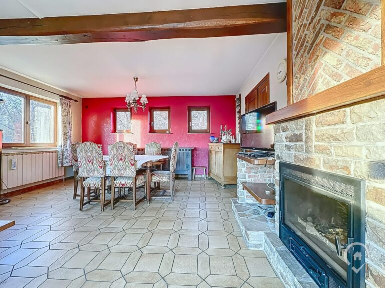 Condrogest - VENDU!! Superbe villa de plain-pied avec superbe jardin