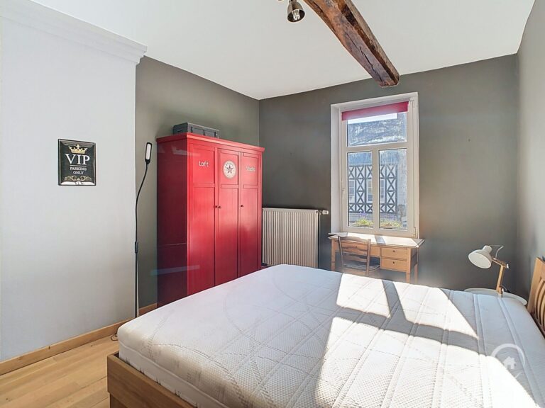 Condrogest - Maison en pierre au cœur historique de Bouvignes à vendre