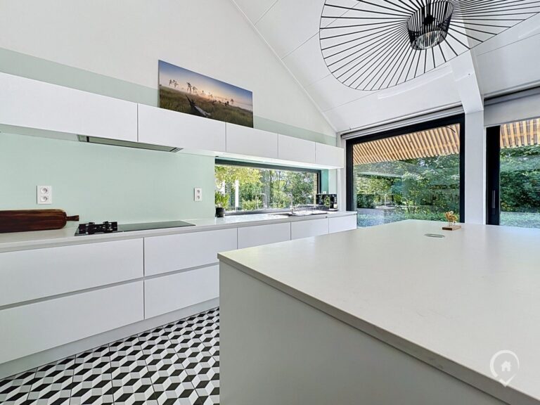 Condrogest - Villa d'architecte 5 chambres à vendre à Havelange - Ossogne