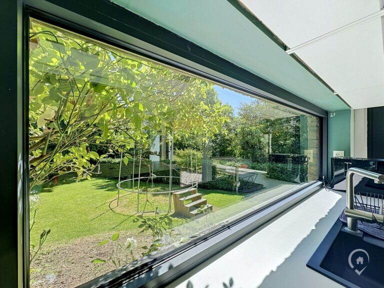 Condrogest - Villa d'architecte 5 chambres à vendre à Havelange - Ossogne