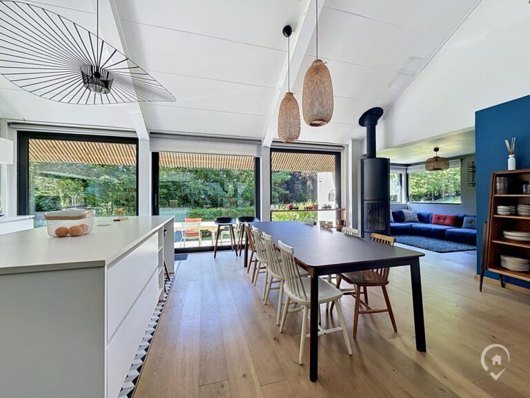 Condrogest - Villa d'architecte 5 chambres à vendre à Havelange - Ossogne