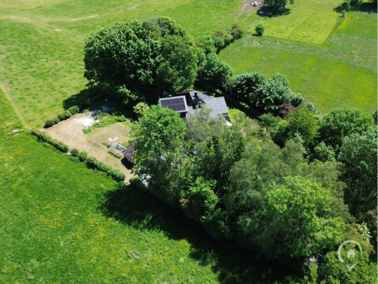 Condrogest - Villa d'architecte 5 chambres à vendre à Havelange - Ossogne