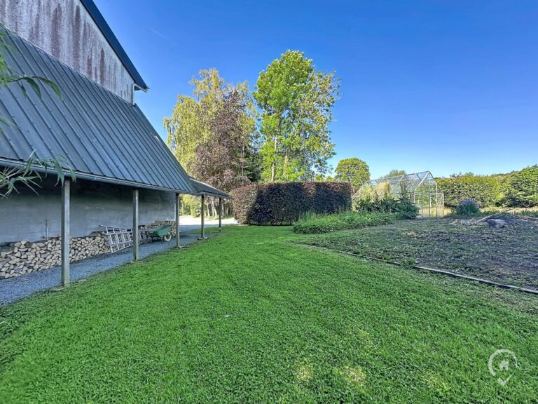 Condrogest - Villa d'architecte 5 chambres à vendre à Havelange - Ossogne