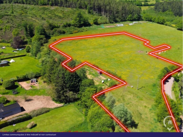 Condrogest - Terrain constructible de plus d'un hectare à vendre à Rendeux