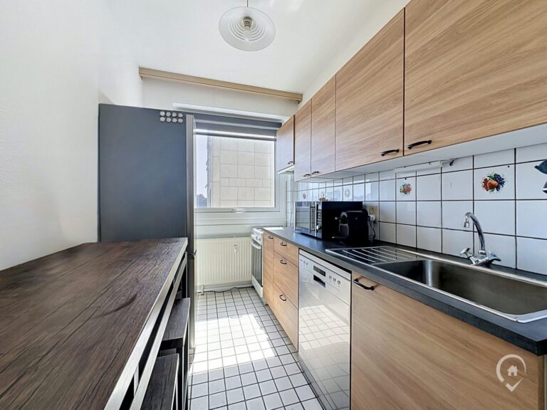 Condrogest - SOUS OPTION !!! Appartement à Namur 3 chambres avec vue sur Sambre