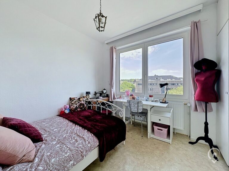 Condrogest - SOUS OPTION !!! Appartement à Namur 3 chambres avec vue sur Sambre