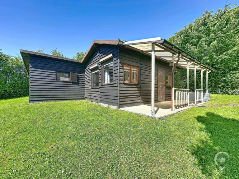 Condrogest - SOUS OPTION !!! Chalet au calme 1 chambre à vendre à Somal