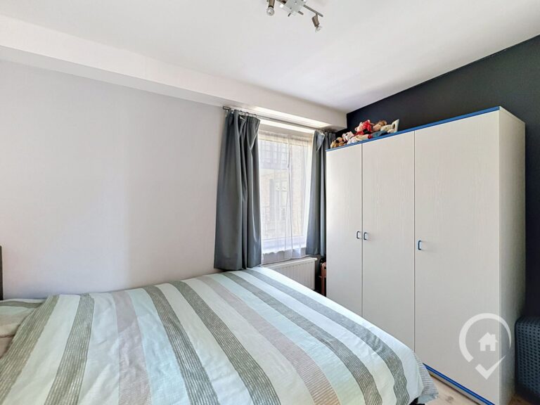 Condrogest - Appartement 1 chambre à louer au centre de Ciney SOUS OPTION