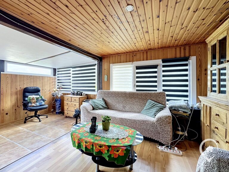 Condrogest - Chalet 1 chambre à vendre à Hastière