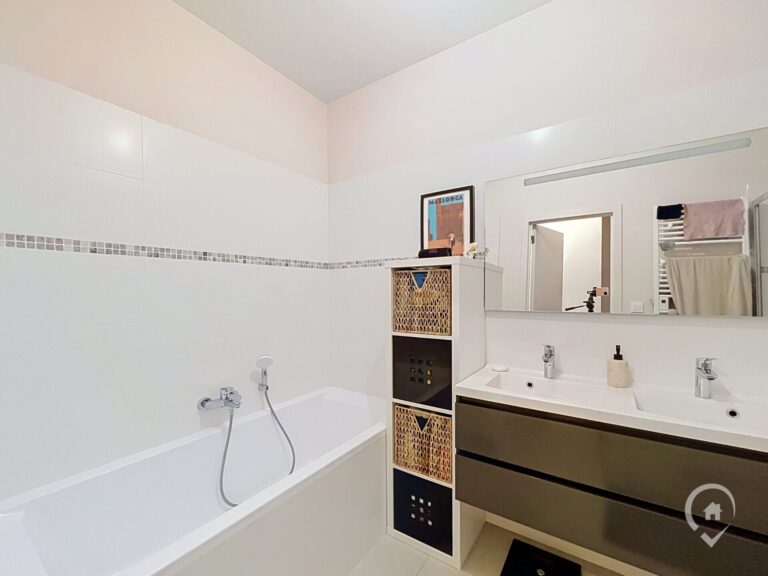 Condrogest - Elégant appartement dans la résidence 
