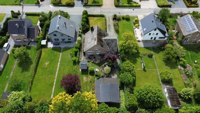 Condrogest - Maison 5 chambres sur 9 ares à vendre à Assesse