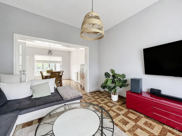 Condrogest - Maison 5 chambres sur 9 ares à vendre à Assesse