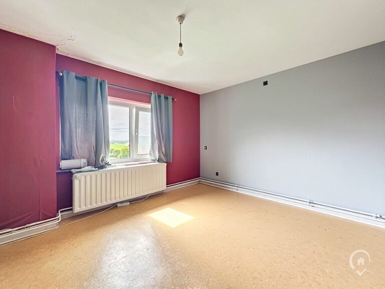 Condrogest - Maison 5 chambres sur 9 ares à vendre à Assesse