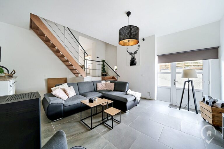 Condrogest - Gîte meublé 4 chambres à vendre à Awagne