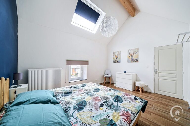Condrogest - Gîte meublé 4 chambres à vendre à Awagne