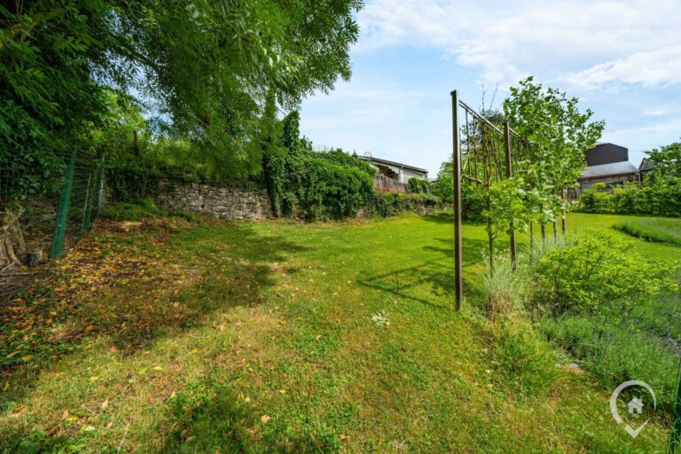 Condrogest - Gîte meublé 4 chambres à vendre à Awagne