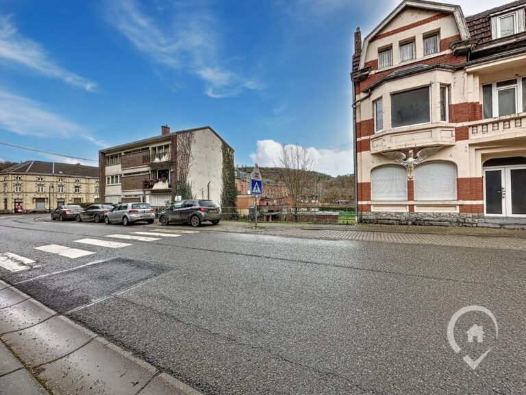 Condrogest - Projet immobilier à vendre à Houyet
