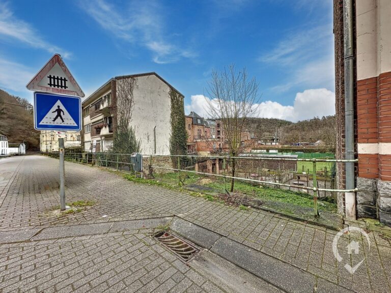 Condrogest - Projet immobilier à vendre à Houyet