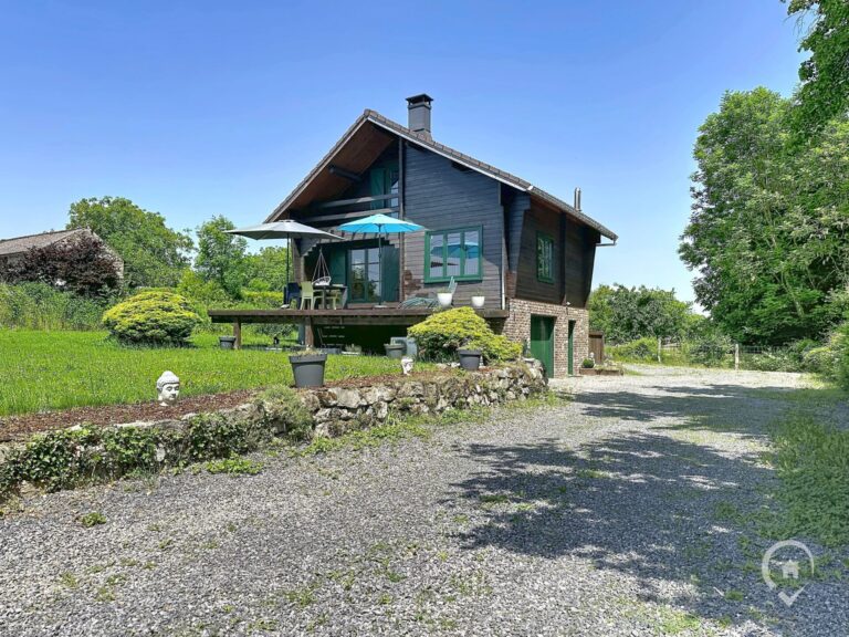 Condrogest - SOUS OPTION !!! Chalet au calme en zone d'habitat à vendre à Forzée