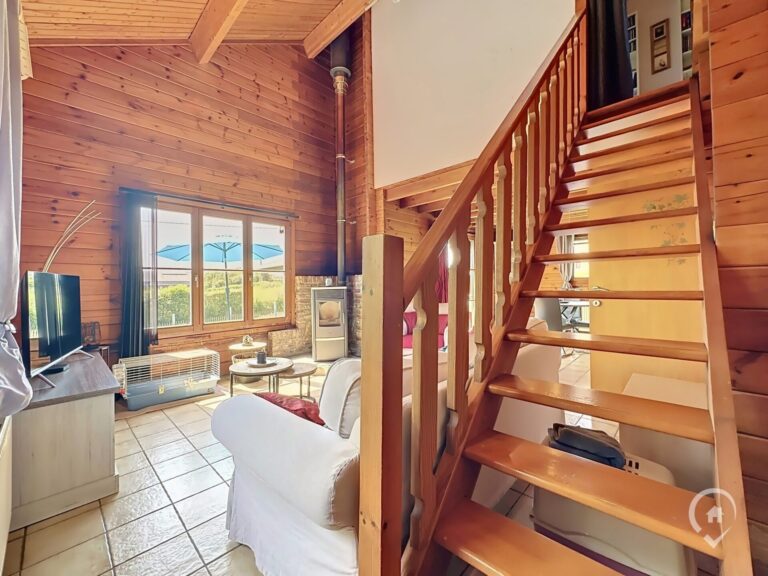 Condrogest - SOUS OPTION !!! Chalet au calme en zone d'habitat à vendre à Forzée