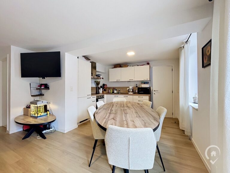 Condrogest - Appartement 2 chambres à louer au centre de Marche SOUS OPTION