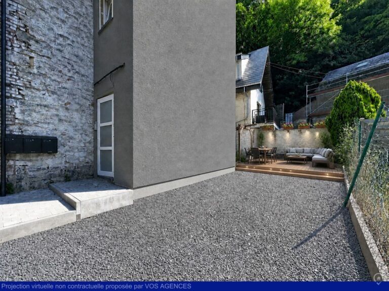 Condrogest - Appartement rénové avec terrasse à vendre à Hastière