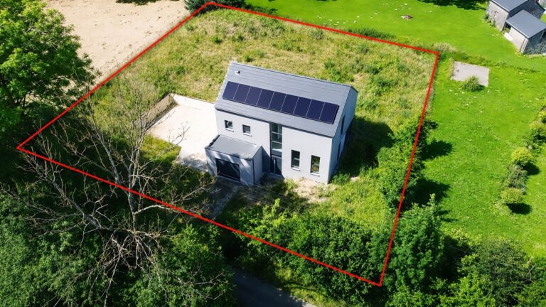 Condrogest - SOUS OPTION !!! Maison neuve à finir + terrain constructible de 588m²