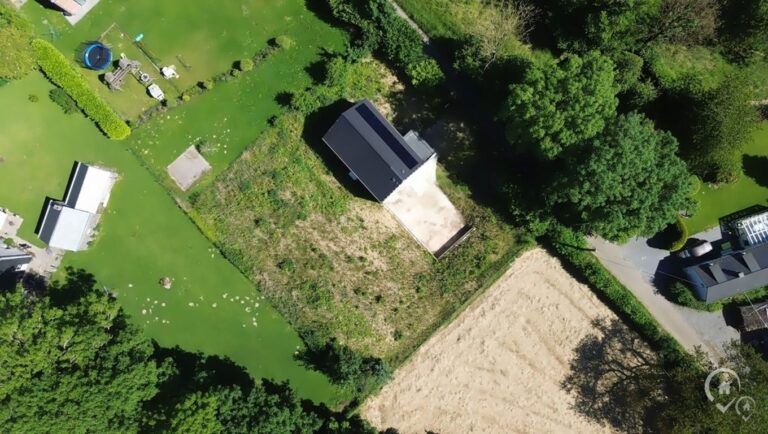 Condrogest - SOUS OPTION !!! Maison neuve à finir + terrain constructible de 588m²