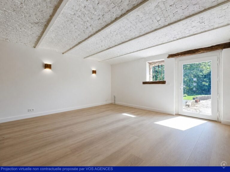 Condrogest - SOUS OPTION !!! Maison avec grange et 1,23 ha de terrain à vendre à Harsin