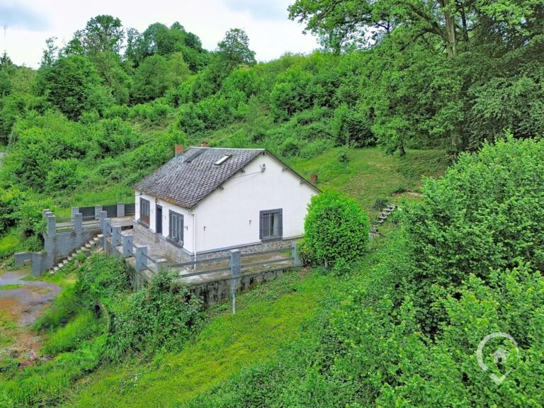 Condrogest - Maison de plain-pied 4 chambres à vendre à Inzemont