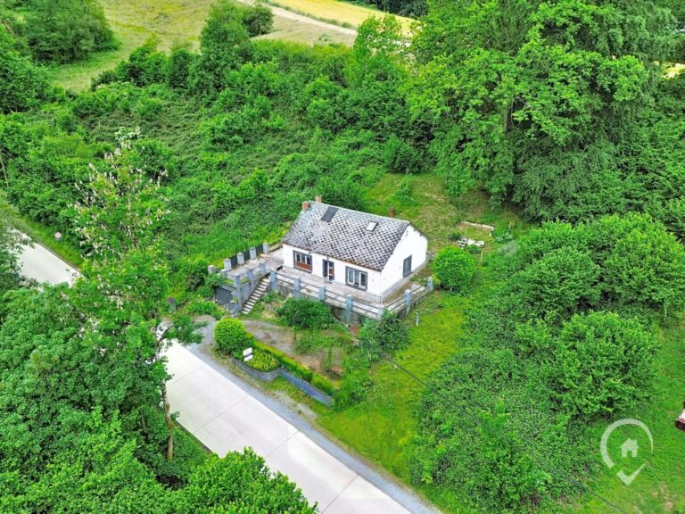 Condrogest - Maison de plain-pied 4 chambres à vendre à Inzemont