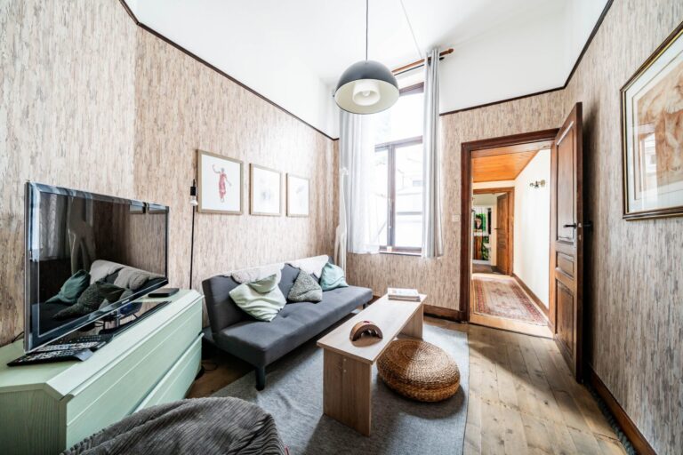 Condrogest - Maison 4 chambres avec grand jardin à vendre à Dinant